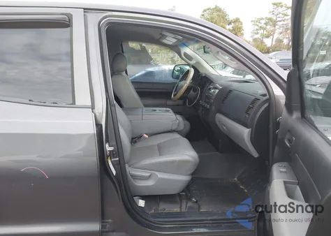 2011 Toyota Tundra Grade 5.7L V8 from USA, damaged, VIN 5TFUW5F16BX177563